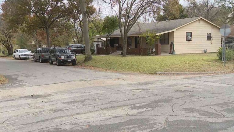Teenage boy shoots his mother to death and kills himself in their Texas home
